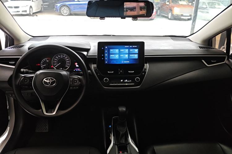 Used Toyota Corolla 2021 TNGA 1.5L CVT Elite Edition Center Console