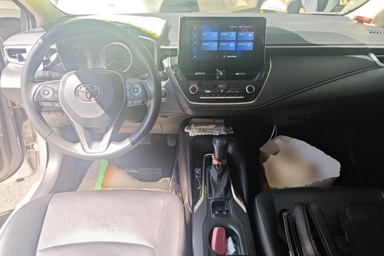 Used Toyota Corolla 2021 1.2T S-CVT Luxury Edition Center Console