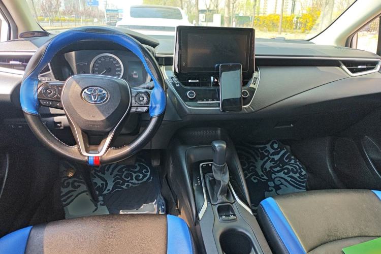 Used Toyota Corolla 2021 Dual-Motor 1.8L E-CVT Elite Edition Center Console