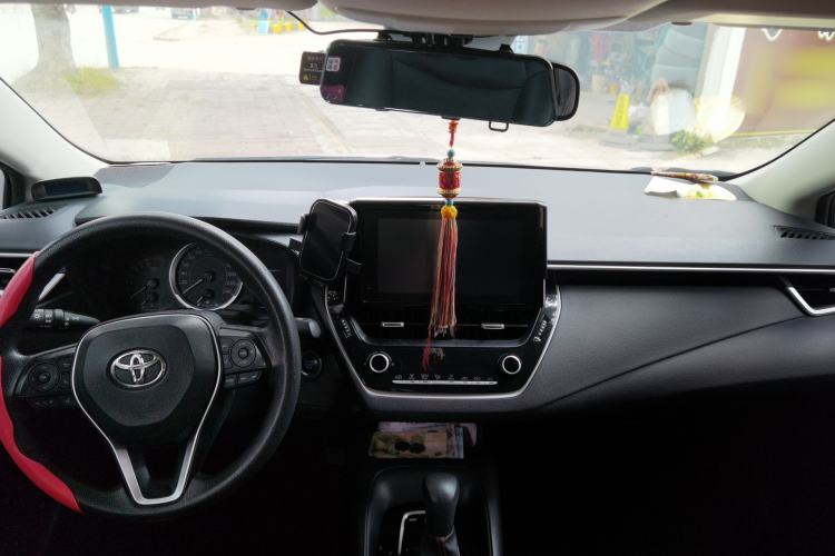 Used Toyota Corolla 2021 1.2T S-CVT Elite PLUS Edition Center Console
