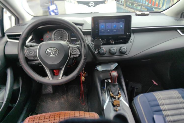 Used Toyota Corolla 2021 TNGA 1.5L CVT Pioneer Edition Center Console