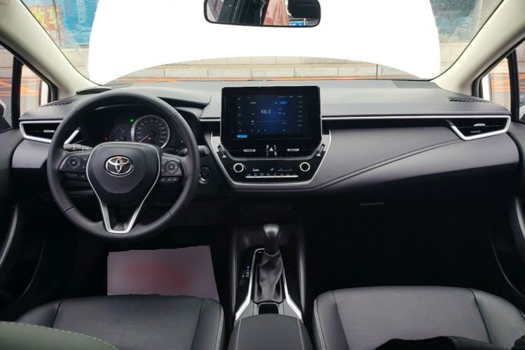 Used Toyota Corolla 2021 1.2T S-CVT Luxury Edition Center Console