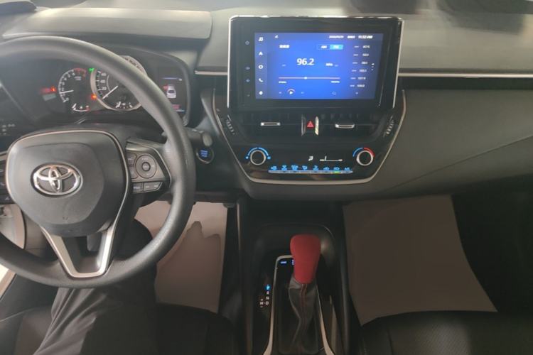Used Toyota Corolla 2021 1.2T S-CVT Elite PLUS Edition Center Console