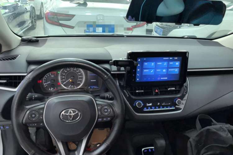 Used Toyota Corolla 2021 1.2T S-CVT Elite PLUS Edition Center Console