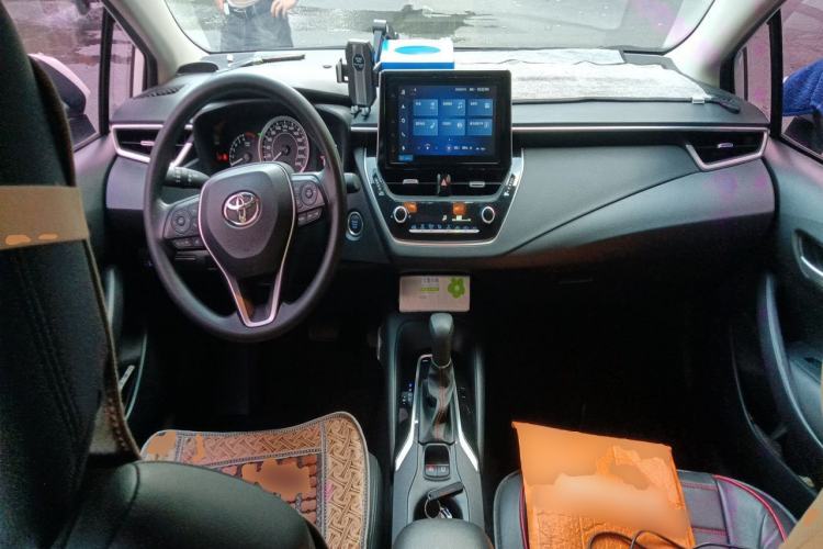 Used Toyota Corolla 2021 1.2T S-CVT Elite PLUS Edition Center Console