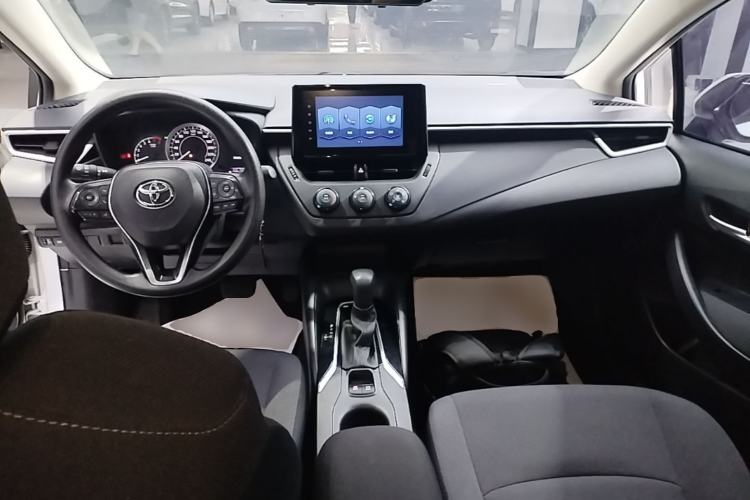 Used Toyota Corolla 2021 TNGA 1.5L CVT Pioneer Edition Center Console