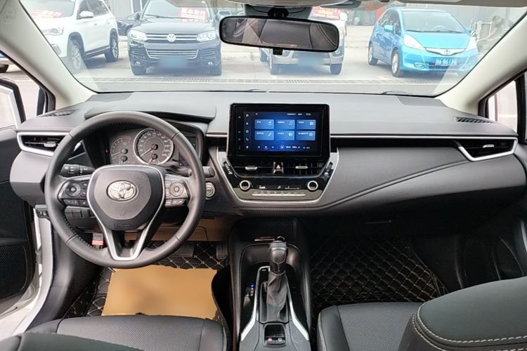 Used Toyota Corolla 2021 1.2T S-CVT Luxury Edition Center Console