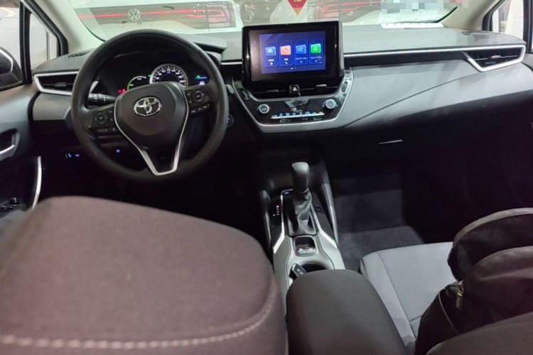 Used Toyota Corolla 2021 Dual-Engine 1.8L E-CVT Pioneer Edition Center Console