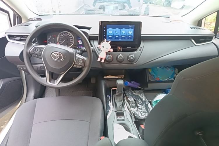 Used Toyota Corolla 2021 TNGA 1.5L CVT Pioneer Edition Center Console