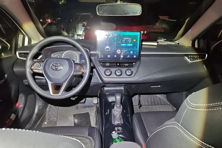 Used Toyota Corolla 2021 1.2T S-CVT Pioneer PLUS Edition Center Console