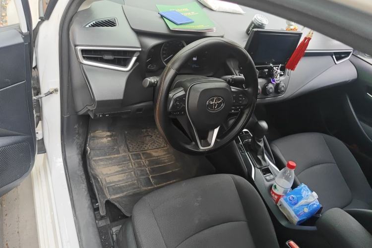 Used Toyota Corolla 2021 TNGA 1.5L CVT Pioneer Edition Center Console