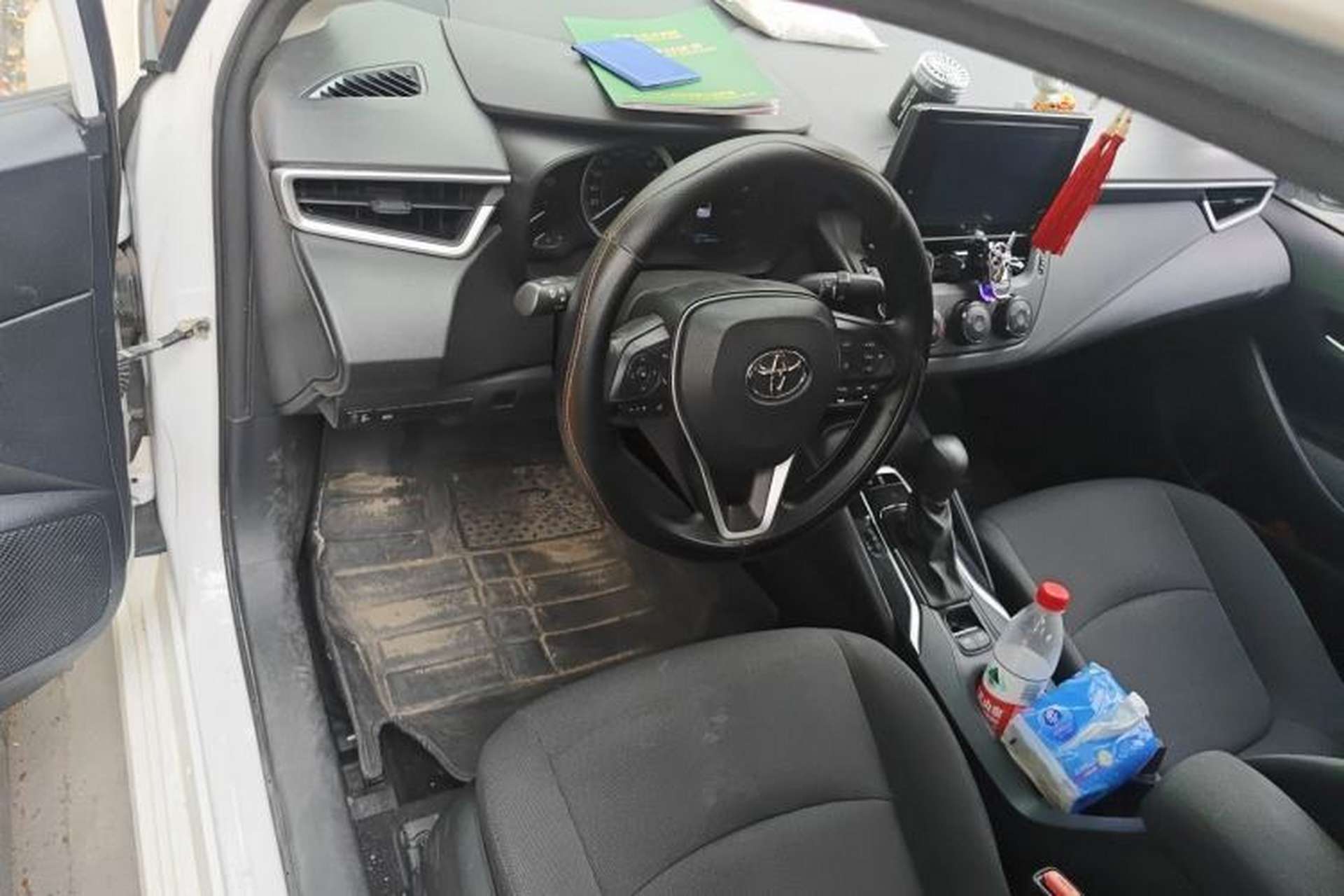 Used Toyota Corolla 2021 TNGA 1.5L CVT Pioneer Edition Center Console