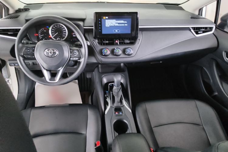 Used Toyota Corolla 2021 1.2T S-CVT Pioneer Edition Center Console
