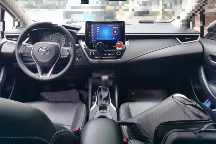 Used Toyota Corolla 2021 1.2T S-CVT Elite Edition Center Console