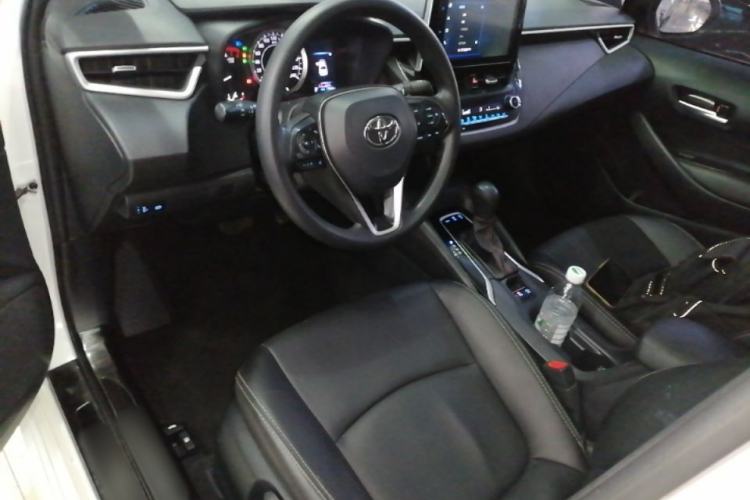 Used Toyota Corolla 2021 1.2T S-CVT Elite PLUS Edition Center Console