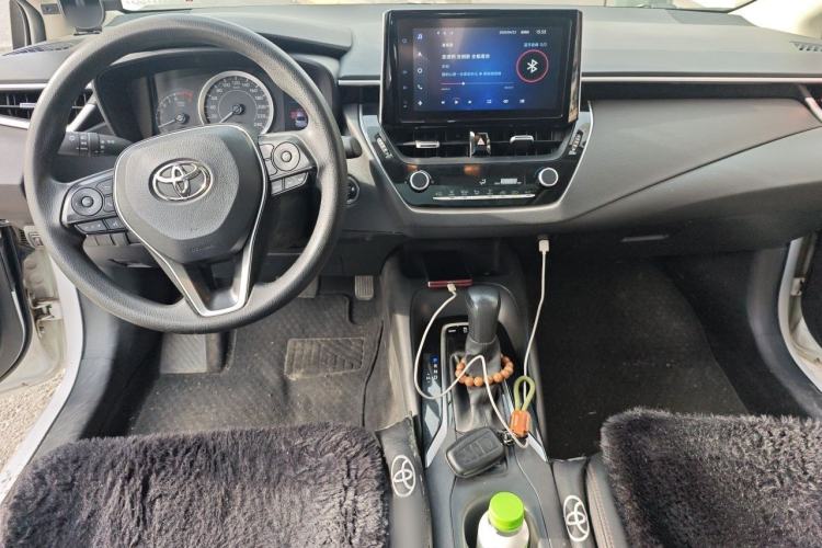 Used Toyota Corolla 2021 TNGA 1.5L CVT Elite Edition Center Console