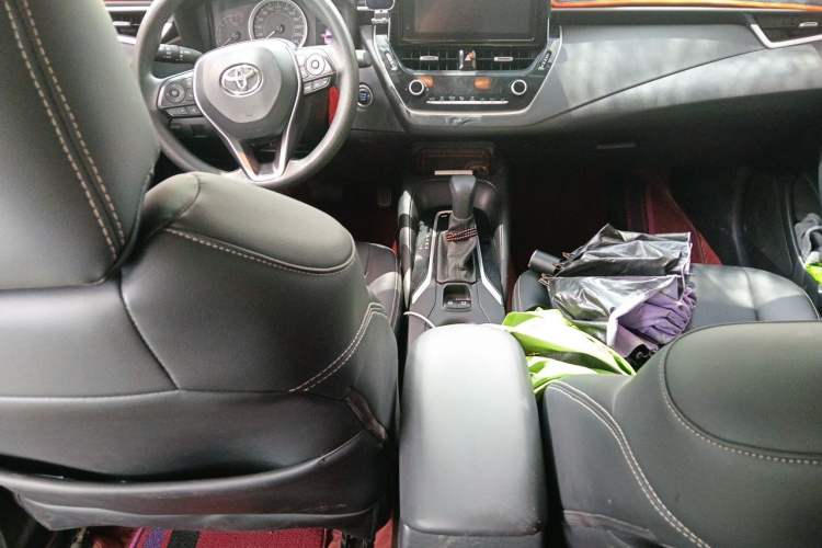 Used Toyota Corolla 2021 TNGA 1.5L CVT Elite Edition Center Console