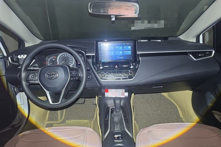 Used Toyota Corolla 2021 1.2T S-CVT Elite Edition Center Console