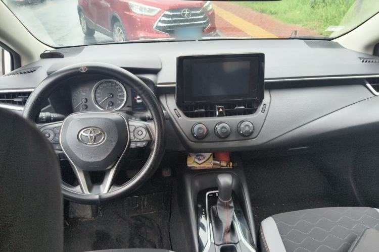 Used Toyota Corolla 2021 1.2T S-CVT Pioneer PLUS Edition Center Console