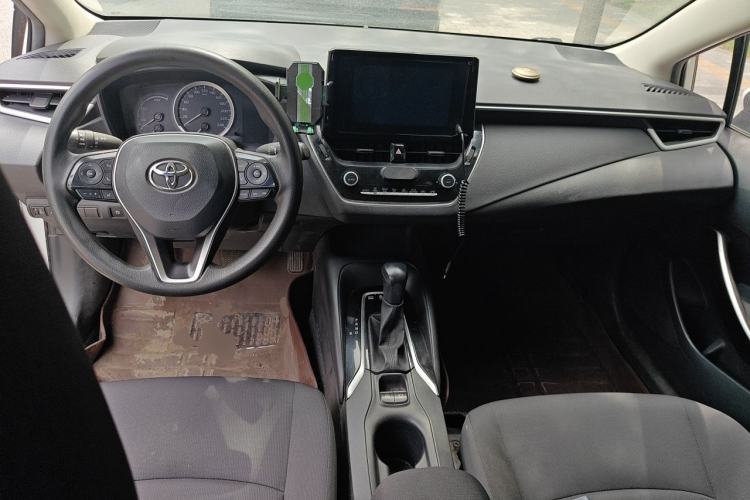 Used Toyota Corolla 2021 Dual-Engine 1.8L E-CVT Pioneer Edition Center Console