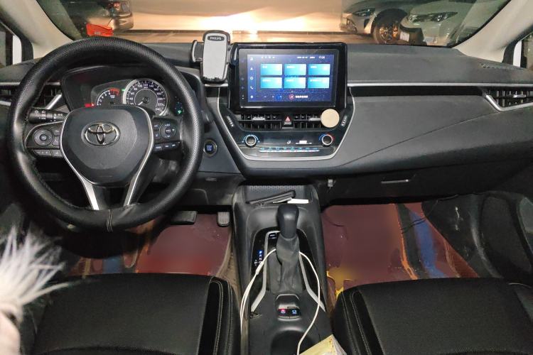 Used Toyota Corolla 2021 1.2T S-CVT Elite Edition Center Console