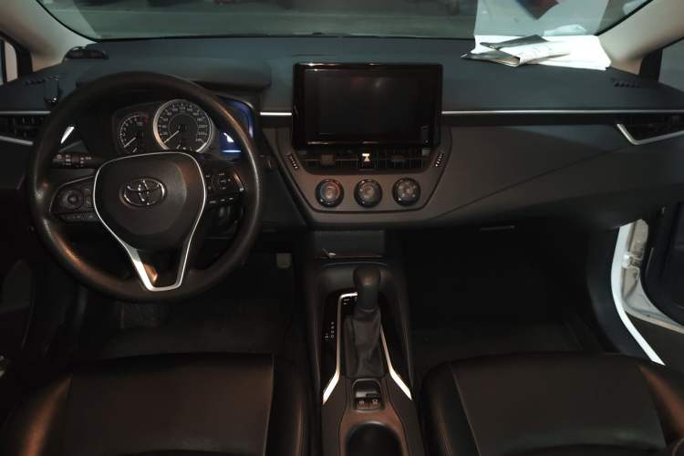Used Toyota Corolla 2021 TNGA 1.5L CVT Pioneer Edition Center Console