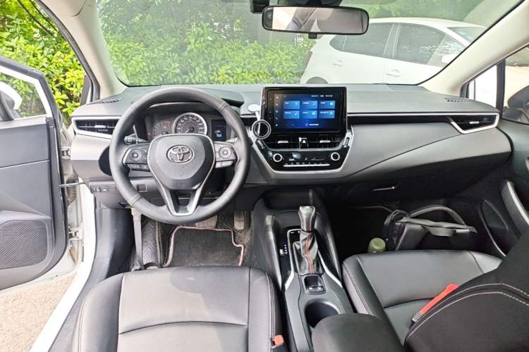 Used Toyota Corolla 2021 1.2T S-CVT Elite PLUS Edition Center Console