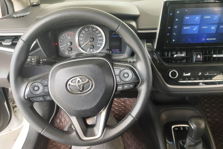 Used Toyota Corolla 2021 1.2T S-CVT Luxury Edition Center Console
