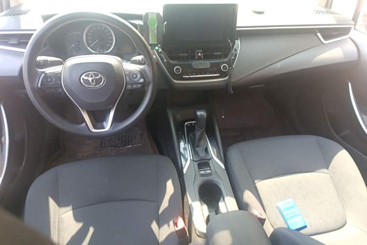 Used Toyota Corolla 2021 Dual-Engine 1.8L E-CVT Pioneer Edition Center Console