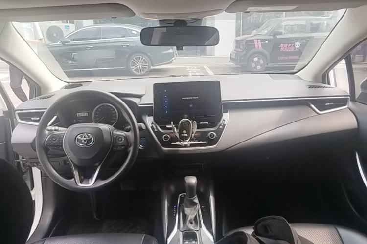 Used Toyota Corolla 2021 Dual-Motor 1.8L E-CVT Elite Edition Center Console