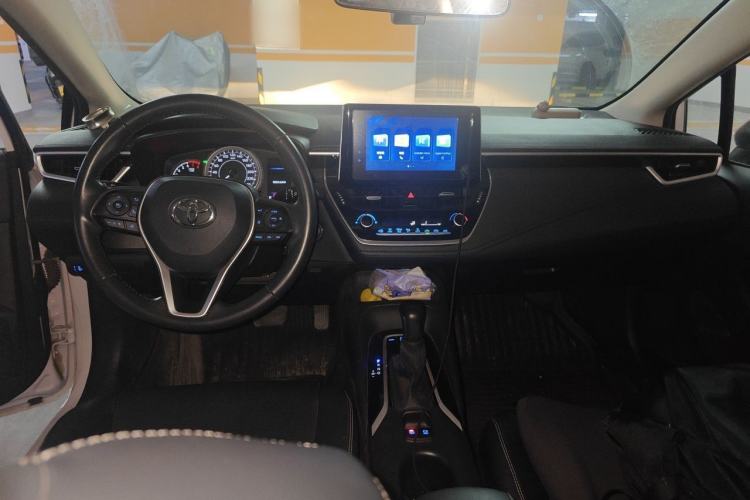 Used Toyota Corolla 2021 1.2T S-CVT Luxury Edition Center Console