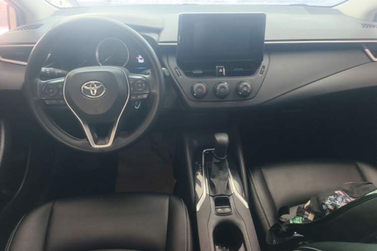 Used Toyota Corolla 2021 TNGA 1.5L CVT Pioneer Edition Center Console