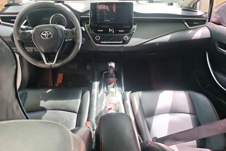 Used Toyota Corolla 2021 Dual-Motor 1.8L E-CVT Elite Edition Center Console