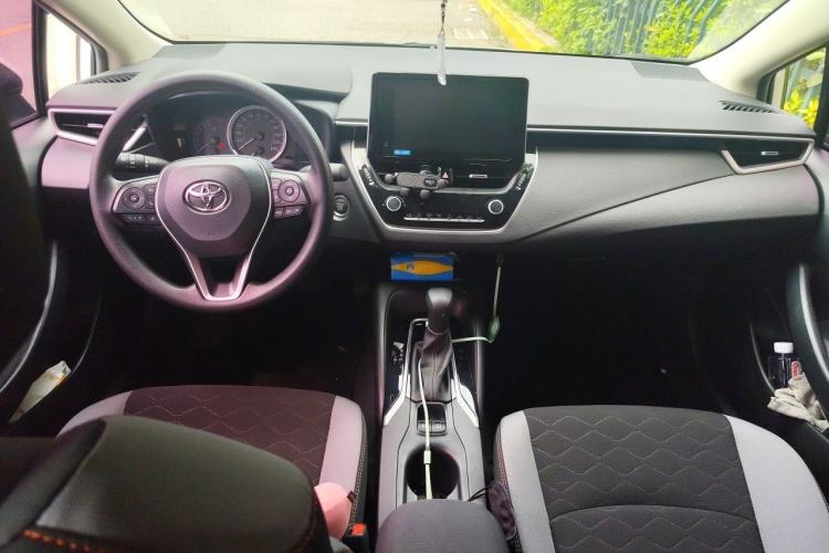 Used Toyota Corolla 2021 1.2T S-CVT Elite PLUS Edition Center Console