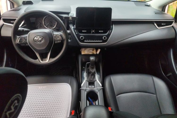 Used Toyota Corolla 2021 1.2T S-CVT Elite Edition Center Console