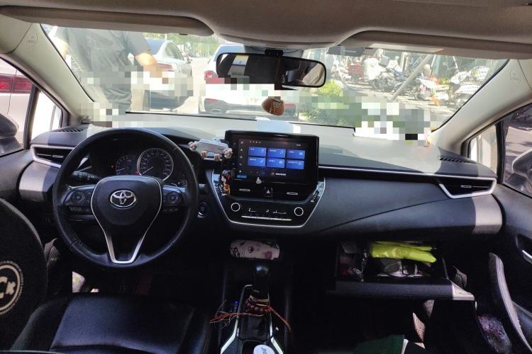 Used Toyota Corolla 2021 1.2T S-CVT Sport Edition Center Console