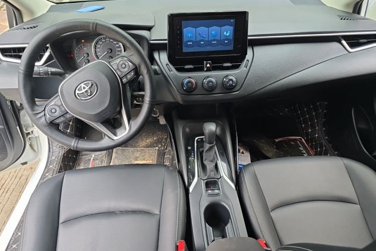 Used Toyota Corolla 2021 1.2T S-CVT Pioneer Edition Center Console