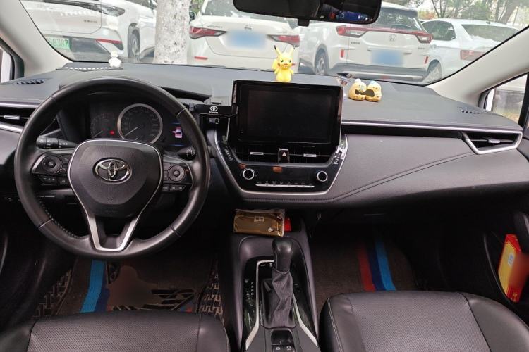 Used Toyota Corolla 2021 1.2T S-CVT Luxury Edition Center Console