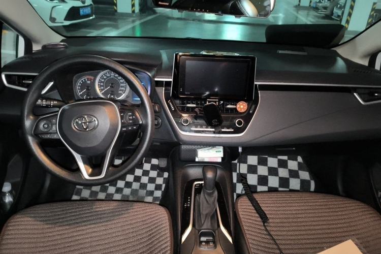 Used Toyota Corolla 2021 1.2T S-CVT Elite Edition Center Console