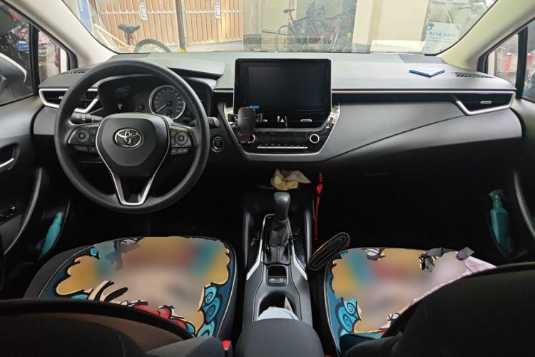 Used Toyota Corolla 2021 TNGA 1.5L CVT Elite Edition Center Console