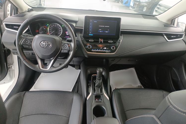Used Toyota Corolla 2021 1.2T S-CVT Luxury Edition Center Console