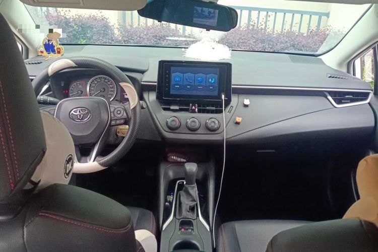 Used Toyota Corolla 2021 TNGA 1.5L CVT Pioneer Edition Center Console