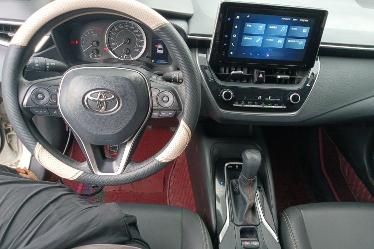 Used Toyota Corolla 2021 1.2T S-CVT Elite PLUS Edition Center Console