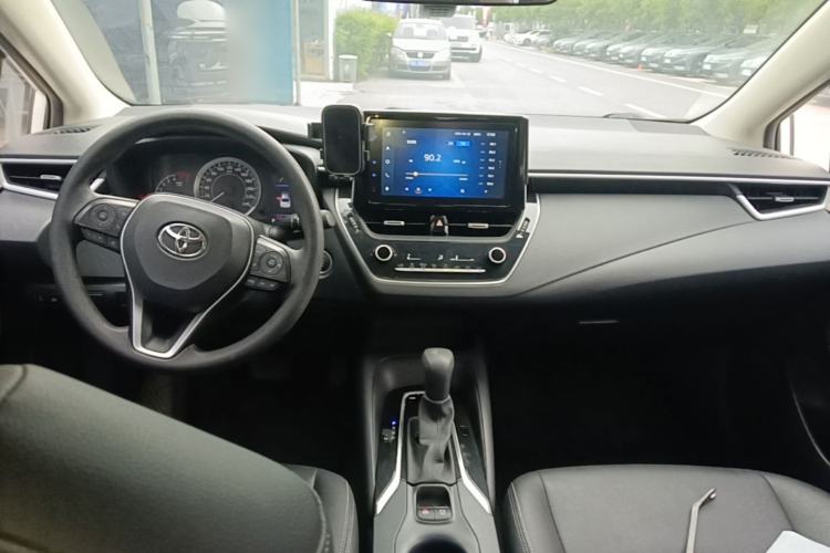 Used Toyota Corolla 2021 1.2T S-CVT Elite Edition Center Console