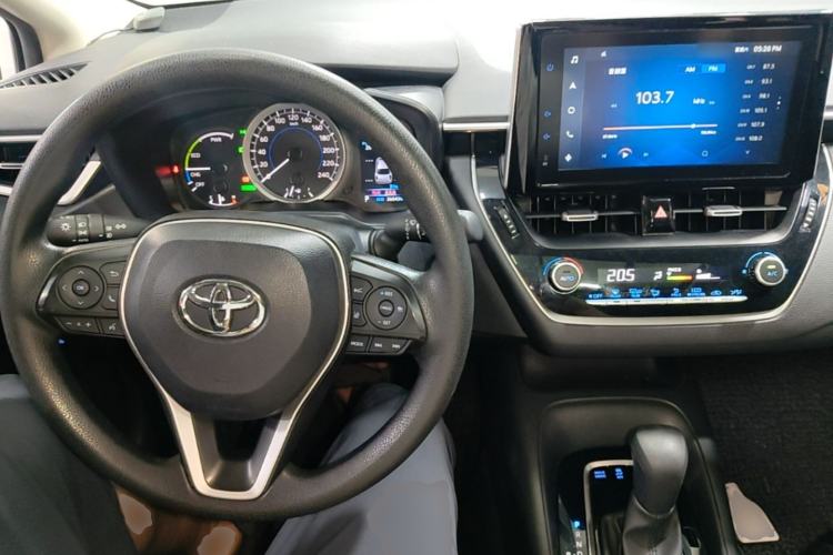 Used Toyota Corolla 2021 Dual-Motor 1.8L E-CVT Elite Edition Center Console