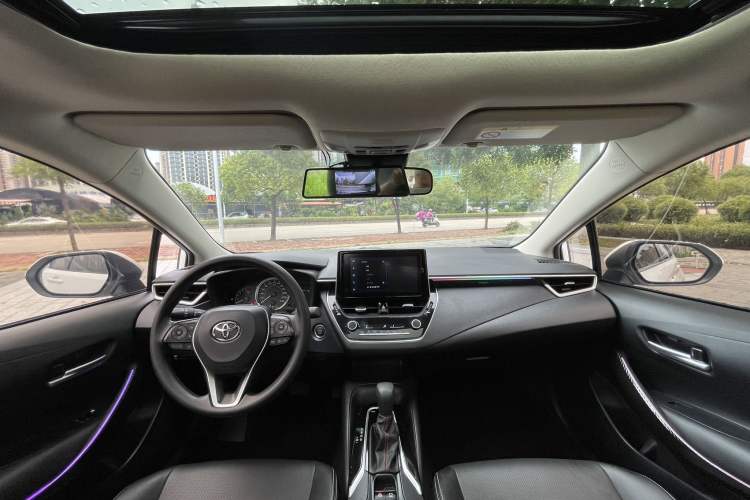 Used Toyota Corolla 2021 1.2T S-CVT Elite PLUS Edition Center Console