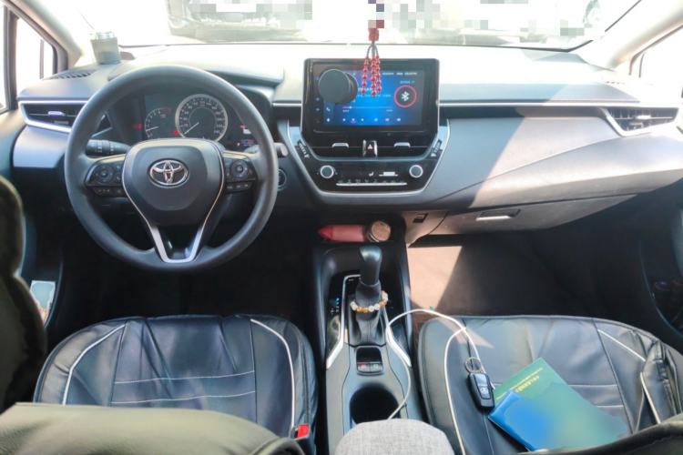 Used Toyota Corolla 2021 TNGA 1.5L CVT Elite Edition Center Console