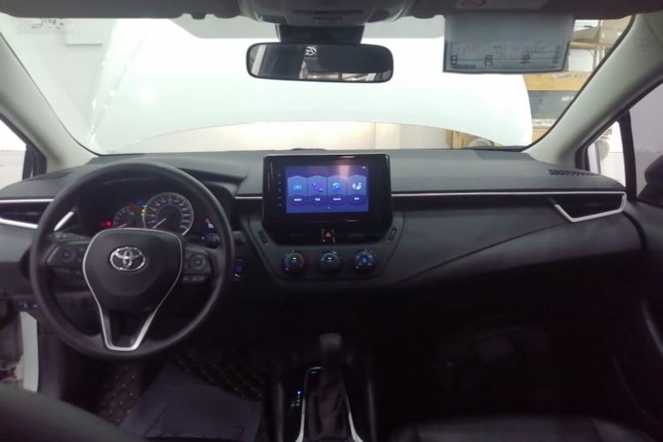 Used Toyota Corolla 2021 1.2T S-CVT Pioneer PLUS Edition Center Console