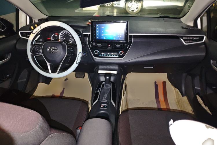 Used Toyota Corolla 2021 1.2T S-CVT Sport Edition Center Console