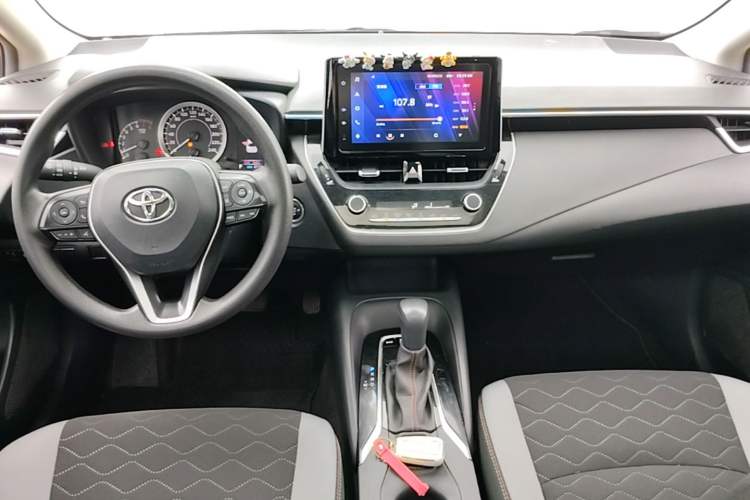 Used Toyota Corolla 2021 1.2T S-CVT Elite PLUS Edition Center Console